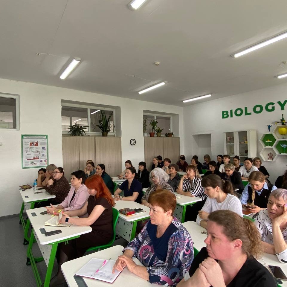 The Civil Society Center for NGOs of the Zhetisu region provides regular consultations on issues related to the activities of non-governmental organizations.