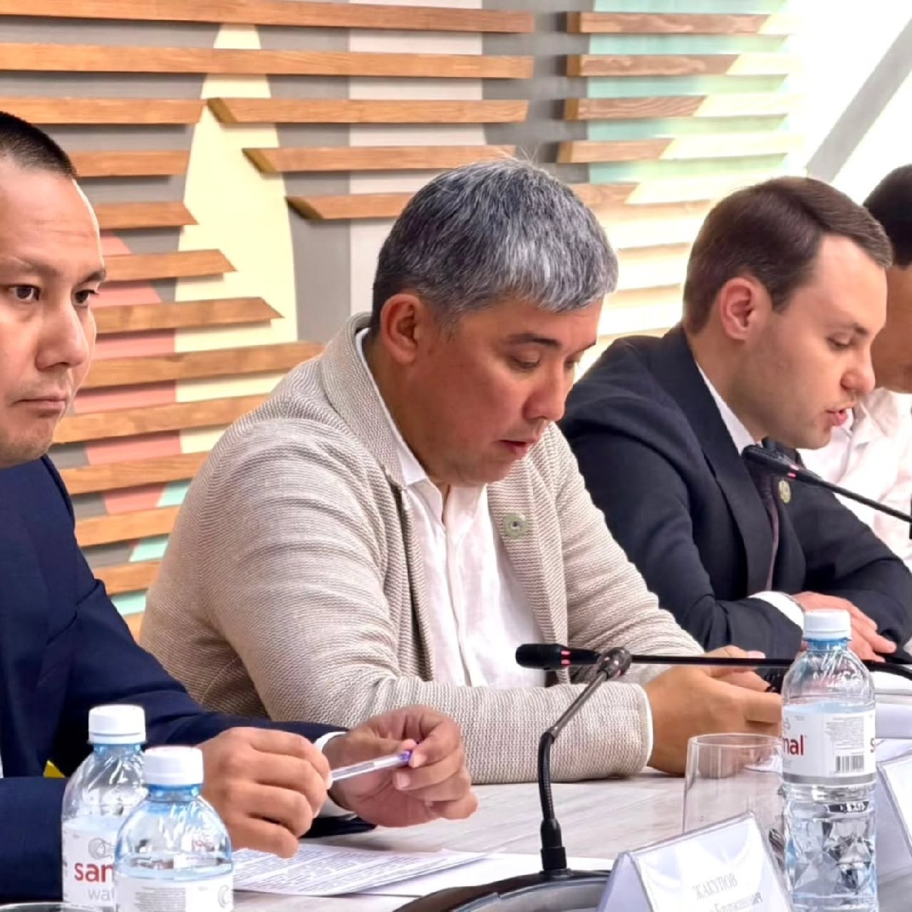 Constructive Dialogue for the Benefit of Almaty