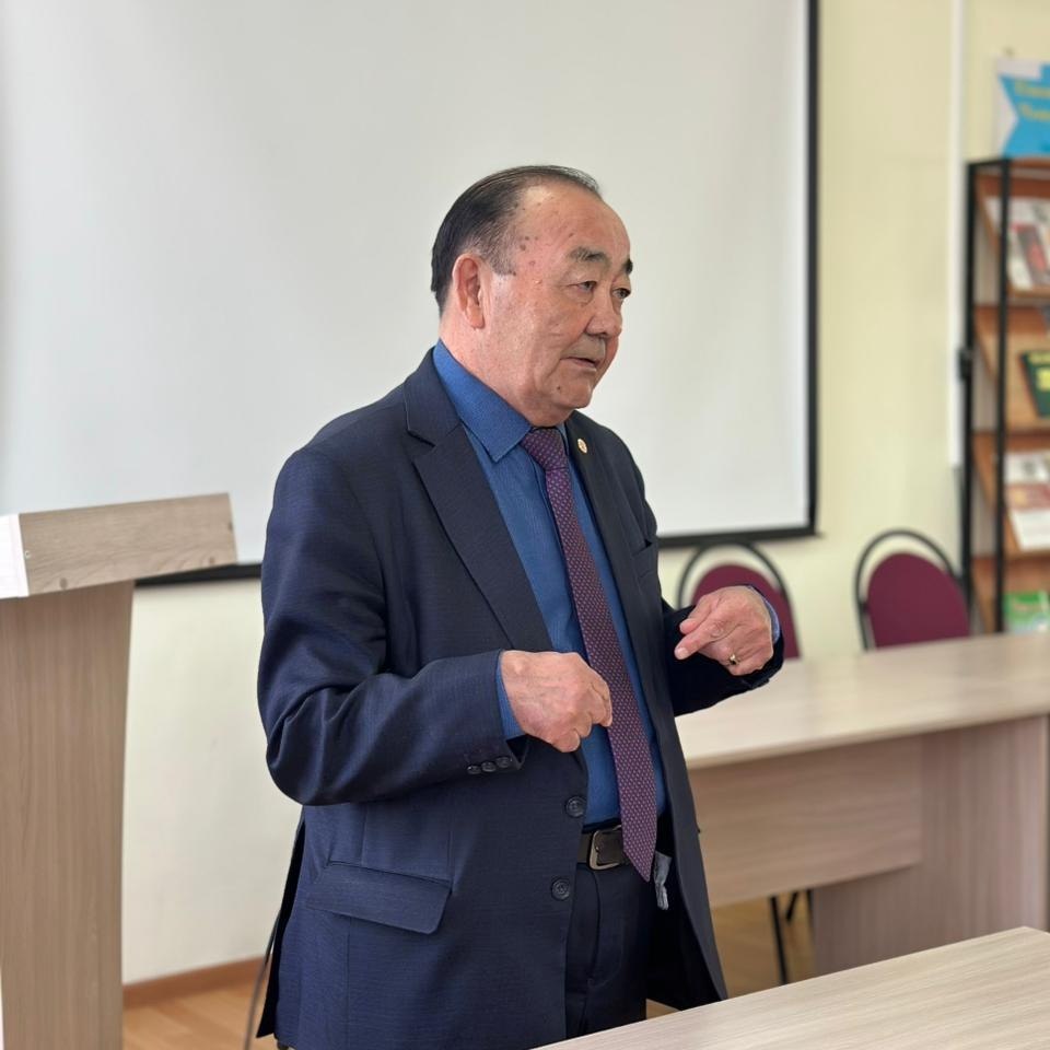 As part of the project “Organization of the Information and Awareness Group to Improve Religious Literacy among the Population of Karaganda City,” a preventive meeting was held with the faculty of the Karaganda Banking College named after Zh.K. Bukenov on the topic: “Countering Religious Extremism and Terrorism. Methods of Protection from Recruiters and Destructive Religious Movements.”
