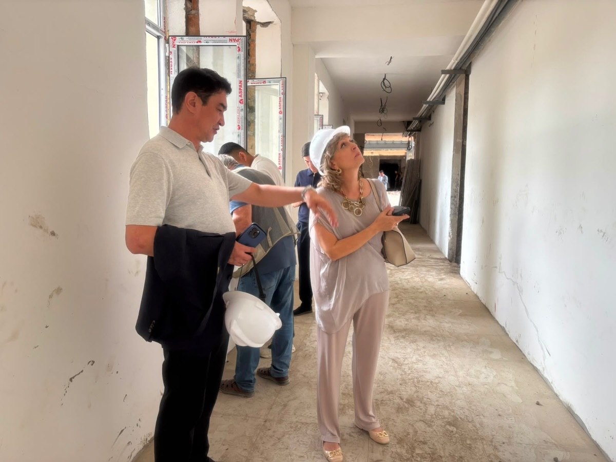 On July 23, Commission No. 2 of the Public Council of Almaty conducted its third monitoring visit to assess the progress of the reconstruction of School-Gymnasium No. 56.