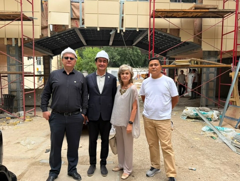 On July 23, Commission No. 2 of the Public Council of Almaty conducted its third monitoring visit to assess the progress of the reconstruction of School-Gymnasium No. 56.