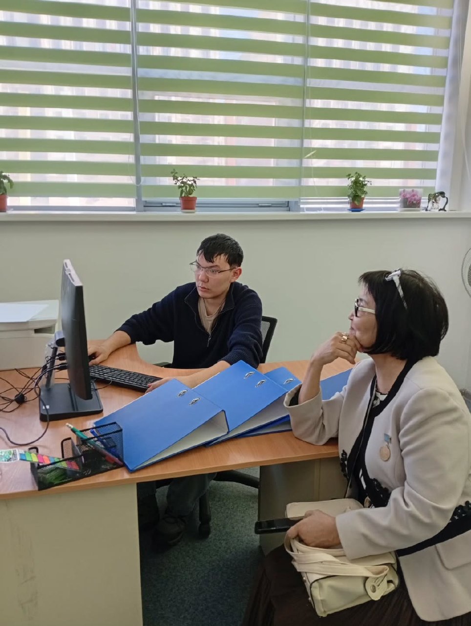 The Civil Center for NGOs in Zhetysu regularly provides online and offline consultations for NGOs.