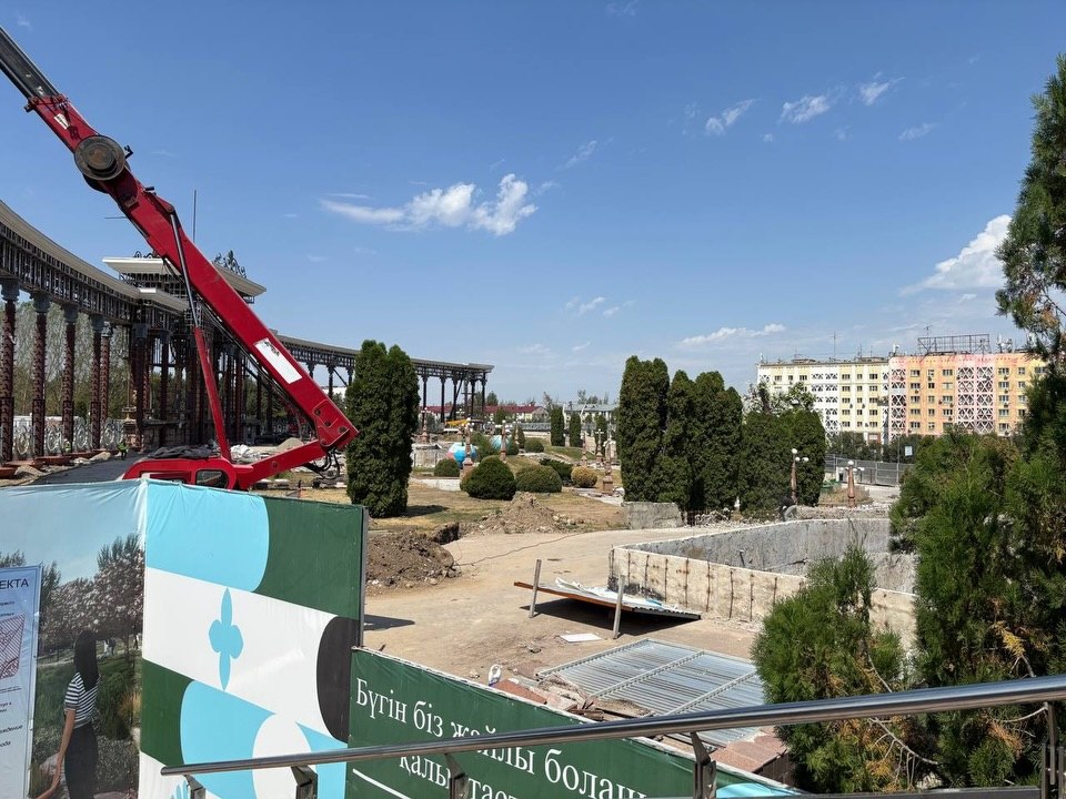 On August 13, an on-site monitoring visit was conducted to assess the reconstruction works at the First President’s Park of the Republic of Kazakhstan.