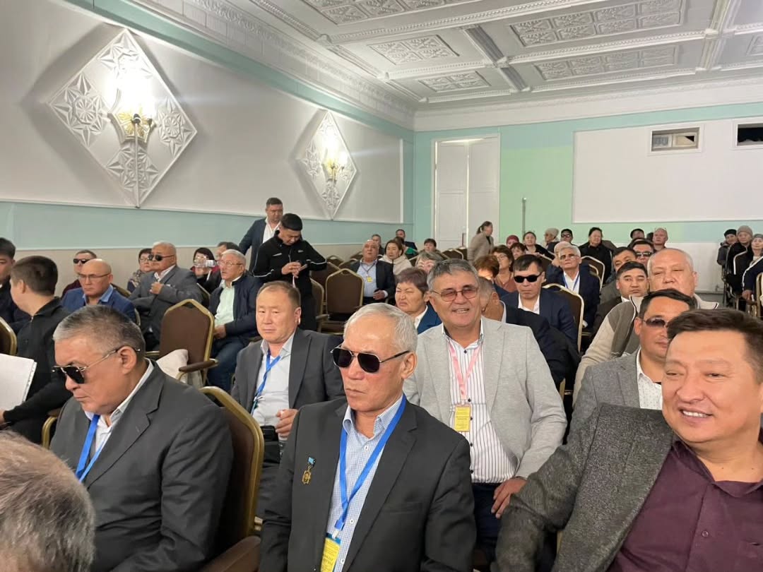 From October 20–22, Arman Zeynnullaevich Makhatov, Head of the “Taldykorgan” Corporate Fund and the “Kazakh Society of the Blind,” conducted an exchange visit with the heads and colleagues of the Z.B. Beisekov Kazakh Society of the Blind.