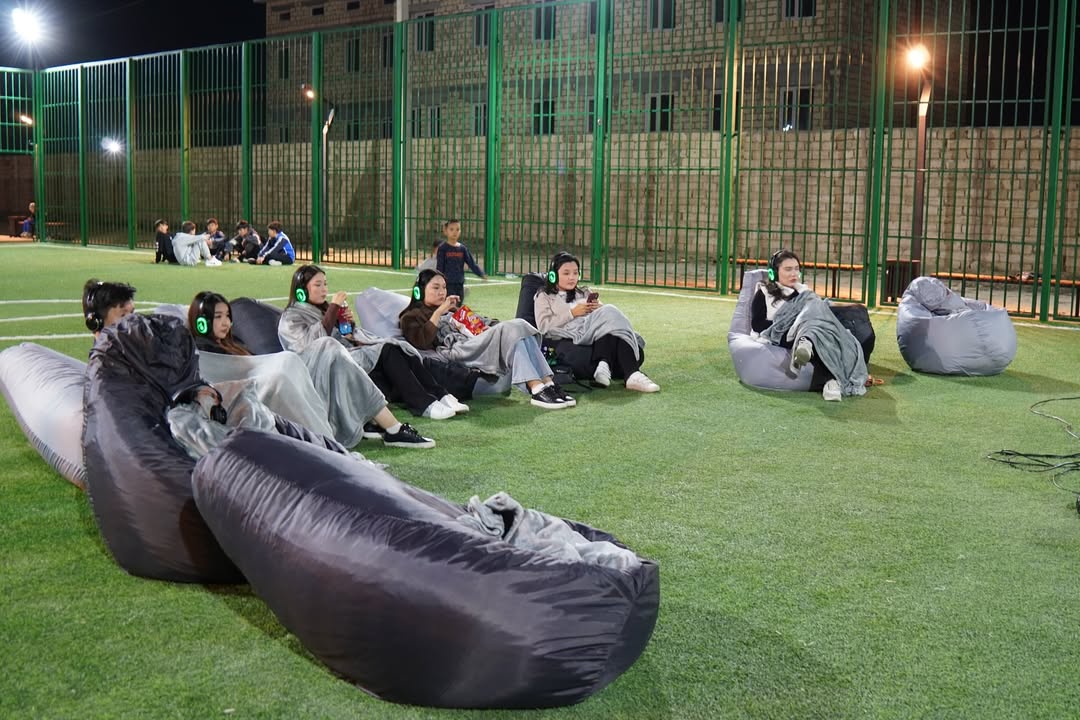 Open Air Jastar – Кино под открытым небом!