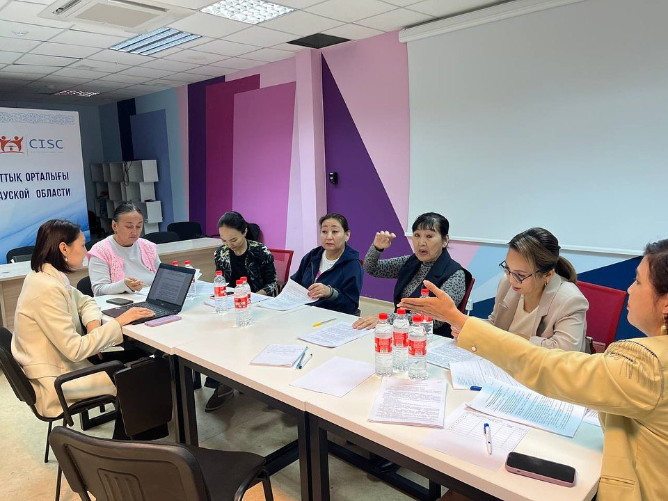 Региональный офис по Мангистауской области Национального центра развития гражданского общества «АДАЛ АЗАМАТ – БЕЛСЕНДІ ҚОҒАМ» провёл фокус-групповую дискуссию с руководителями общественных организаций и юристами.