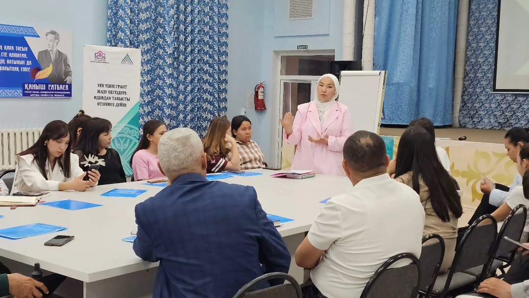 A series of training seminars for NGOs has begun