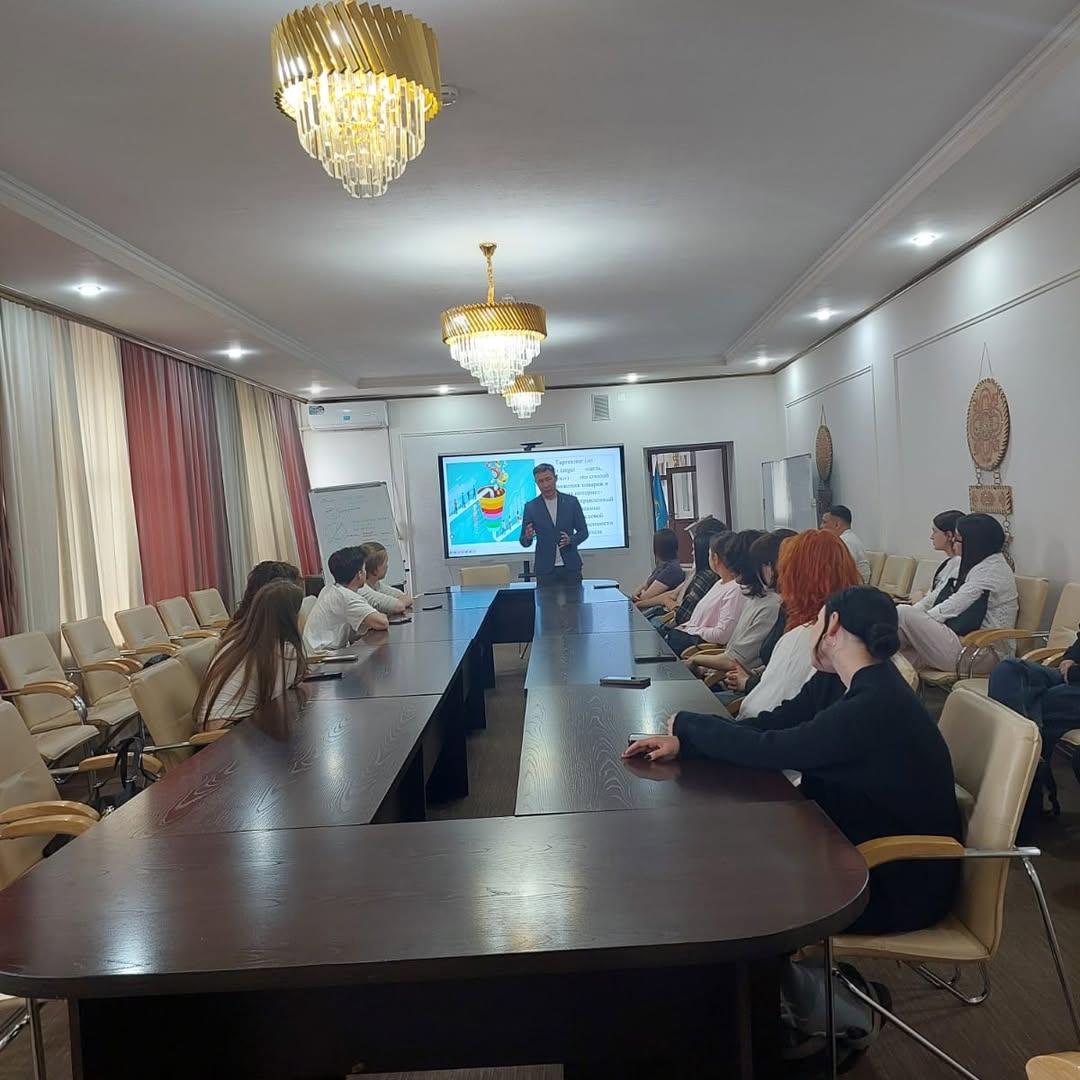 В рамках проекта «Организация работы информационно-разъяснительной группы по повышению религиозной грамотности населения города Караганды» состоялась встреча со студентами КГУ «Карагандинский технико-строительный колледж».