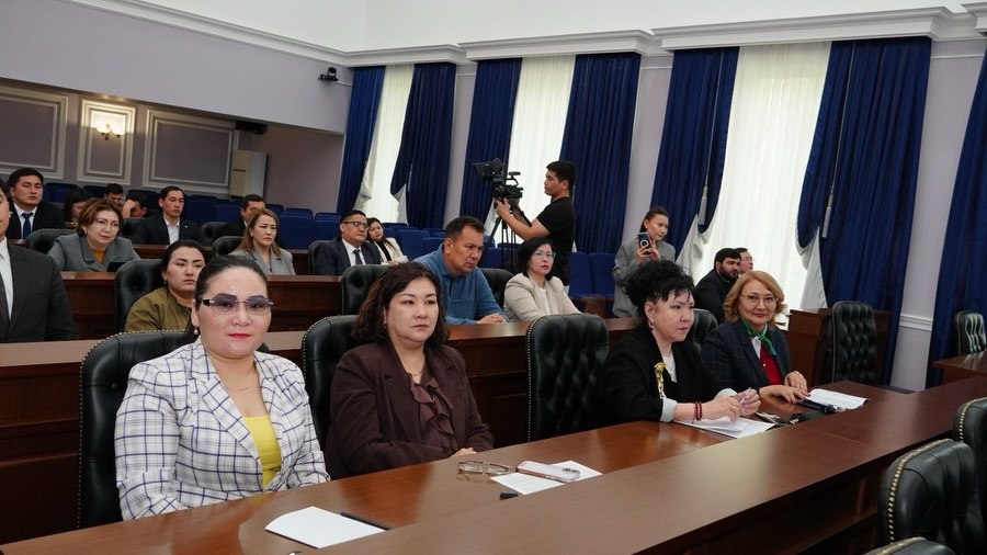 12 мая в городе Уральск состоялся семинар-тренинг «Национальные и международные механизмы защиты прав человека в Казахстане», организованный Комиссией по правам человека при Президенте Республики Казахстан.