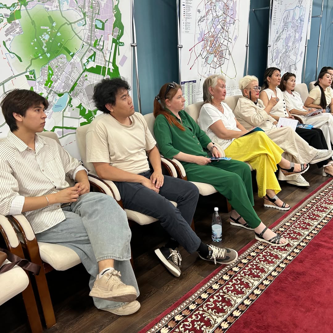 As part of the project “Organization of the Information and Awareness Group for Enhancing Religious Literacy among the Population of Karaganda City,” a meeting was held with members of ethnocultural associations.