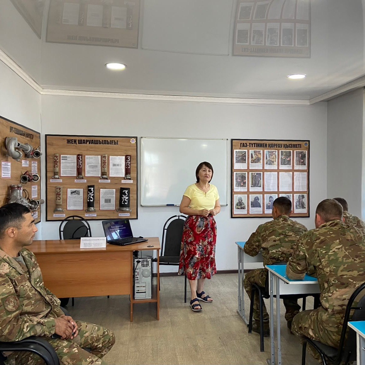 An informational and awareness-raising seminar was held for employees of the Shakhtinsk Department of Emergency Situations, focusing on corruption prevention, strengthening the principles of integrity, and enhancing legal awareness.