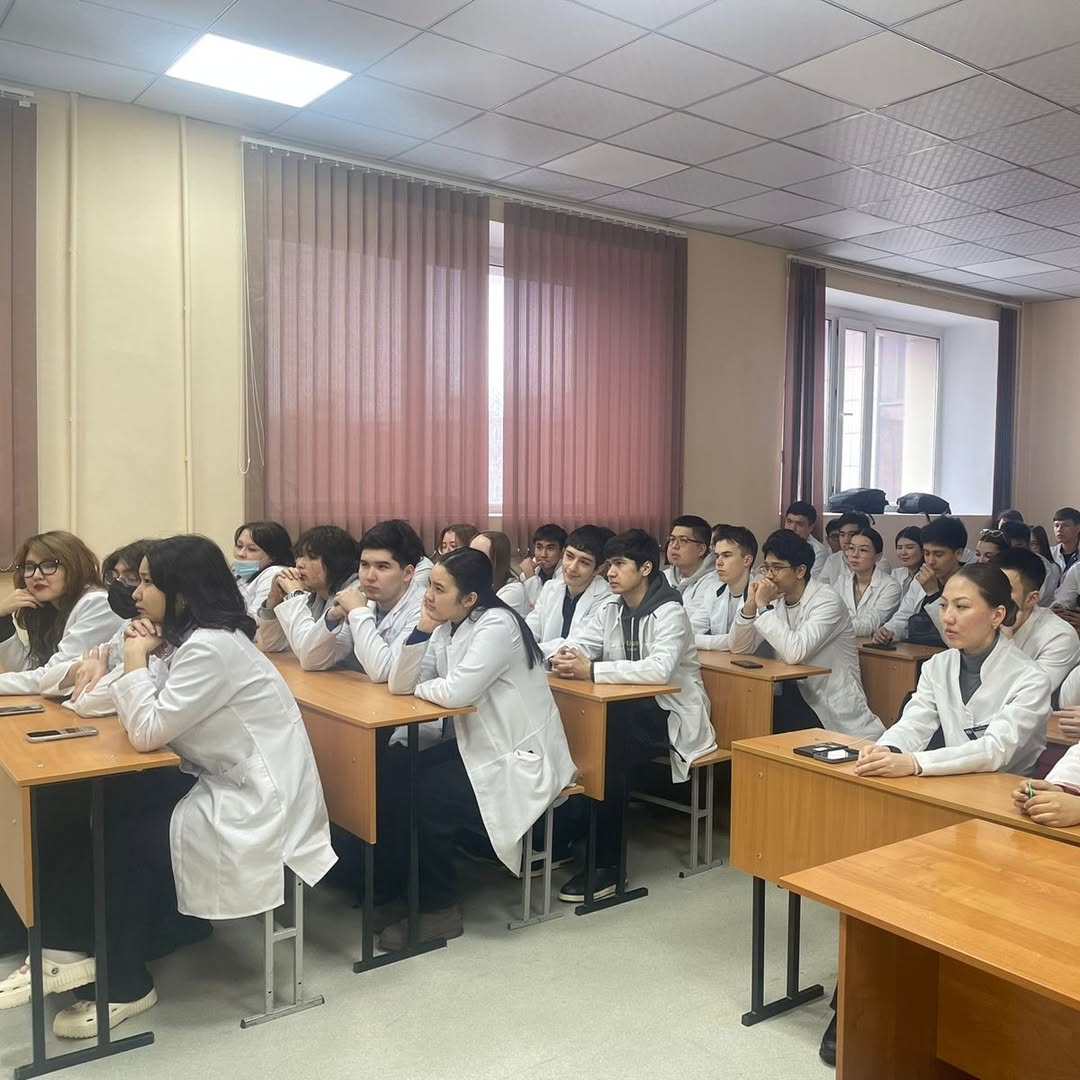 Встреча со студентами Карагандинского медицинского университета