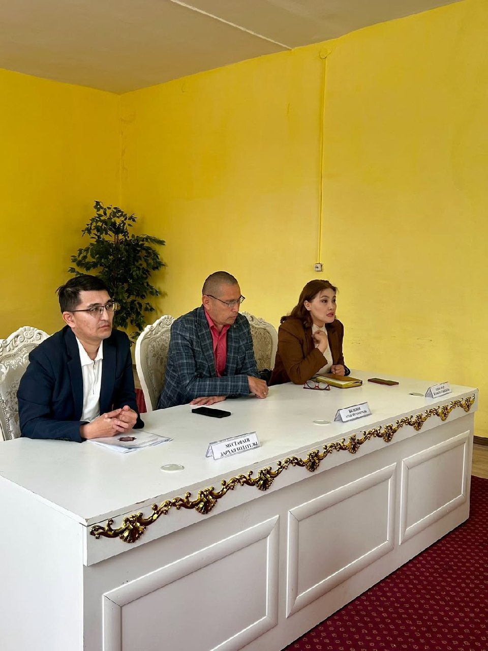 В Кызылозекском сельском округе подведены итоги встречи с членами местного сообщества в рамках программы «Quraq». Представители сообщества предложили усилить разъяснительную работу и организовать информационную кампанию среди жителей. Активные граждане этого села с населением около 3500 человек отметили, что благодаря таким грамотным разъяснениям будет укрепляться налоговая культура и откроются новые возможности для развития села.