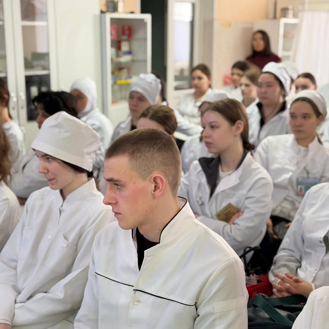 Встреча со студентами Карагандинского областного высшего сестринского колледжа