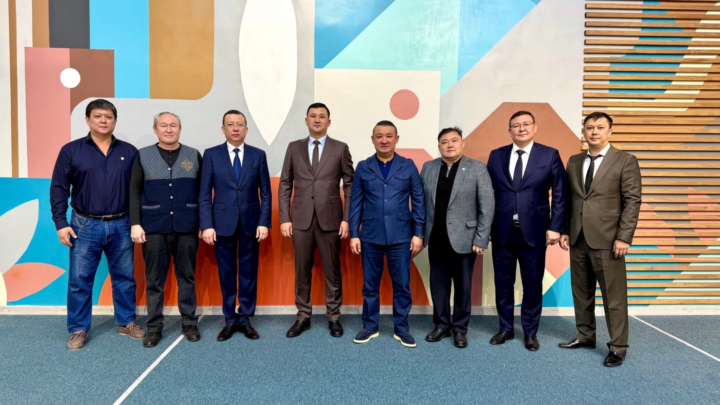 In accordance with the Law of the Republic of Kazakhstan “On Public Councils,” Yerik Zhumabai, Head of the Department for Mobilization Training, Territorial and Civil Defense of Almaty, reported on the Department’s work and its further plans.