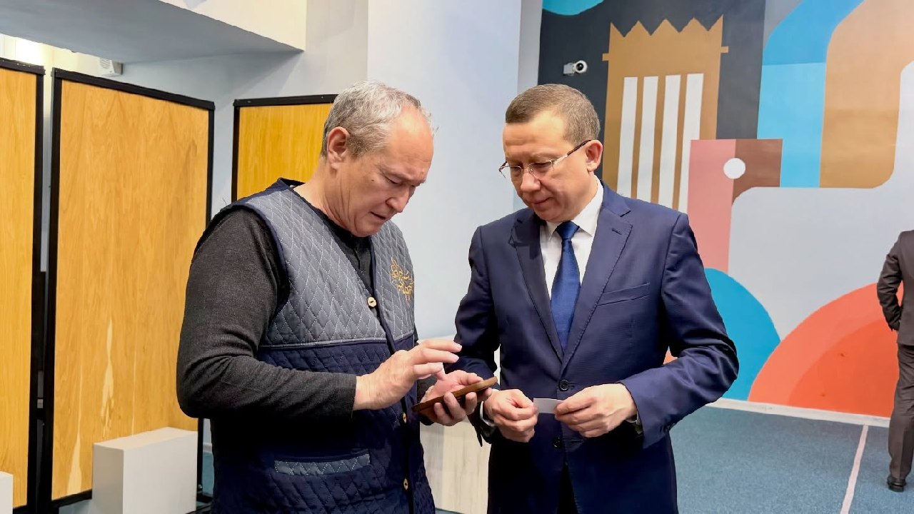 In accordance with the Law of the Republic of Kazakhstan “On Public Councils,” Yerik Zhumabai, Head of the Department for Mobilization Training, Territorial and Civil Defense of Almaty, reported on the Department’s work and its further plans.
