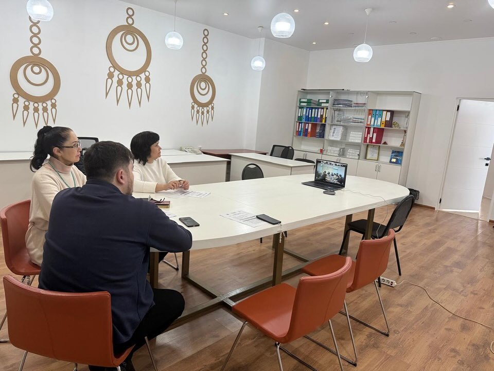 Today, the key directions of constitutional reforms, the role of civil society institutions in their implementation, and effective mechanisms for public participation in the process of political and legal modernization were discussed.