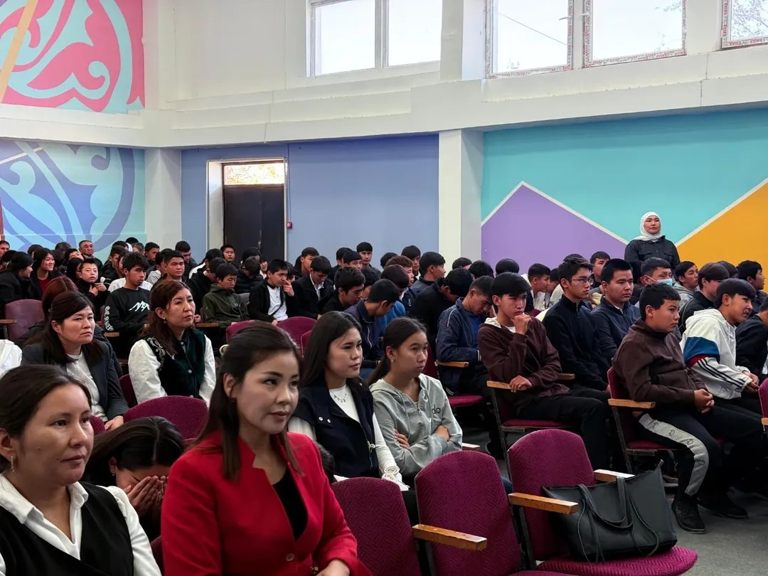 Seminar on Enhancing Religious Literacy Held in Otrar District