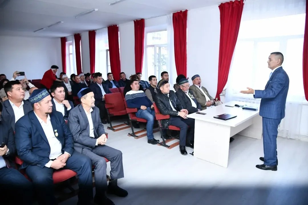 Seminar on Enhancing Religious Literacy Held in Otrar District