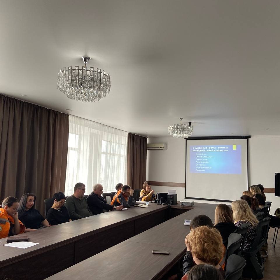 An awareness-raising meeting on corruption prevention was held for employees of LLP “Shakhtinskteploenergo” (CHP plant).