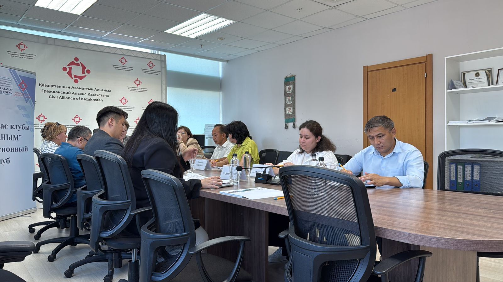 The regular session of the “ҰSTANYM” Discussion Club